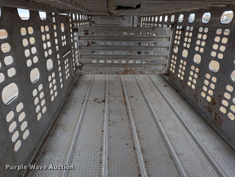 image for item LF9558 2018 Wilson PSDCL-402  livestock trailer