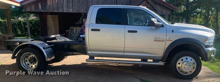 image for item LH9569 2018 Dodge Ram 5500  truck cab and chassis