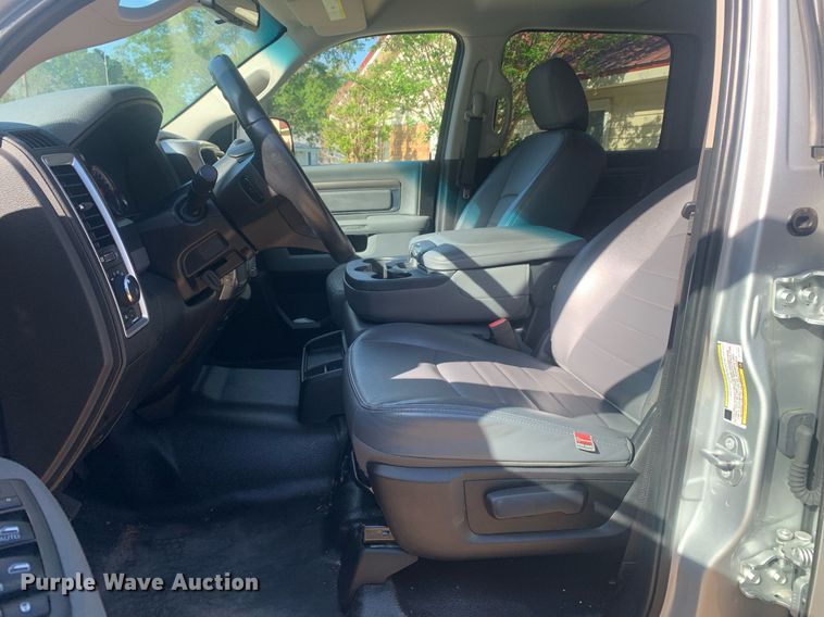 image for item LH9569 2018 Dodge Ram 5500  truck cab and chassis