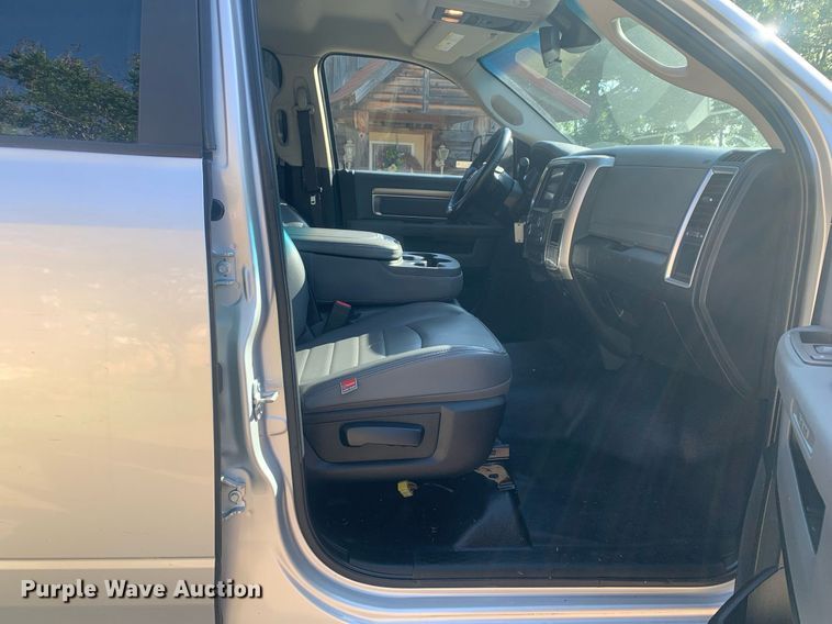 image for item LH9569 2018 Dodge Ram 5500  truck cab and chassis