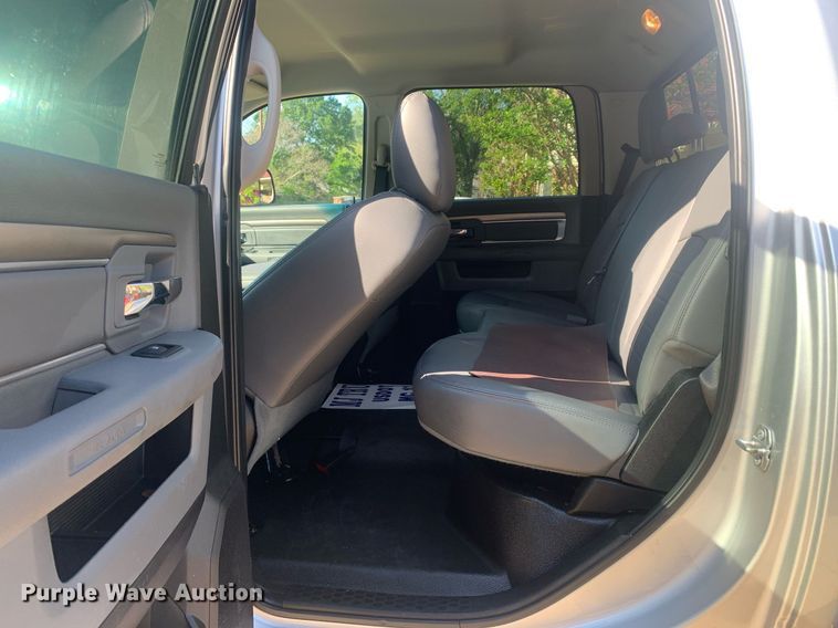 image for item LH9569 2018 Dodge Ram 5500  truck cab and chassis