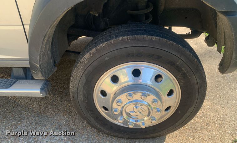 image for item LH9569 2018 Dodge Ram 5500  truck cab and chassis