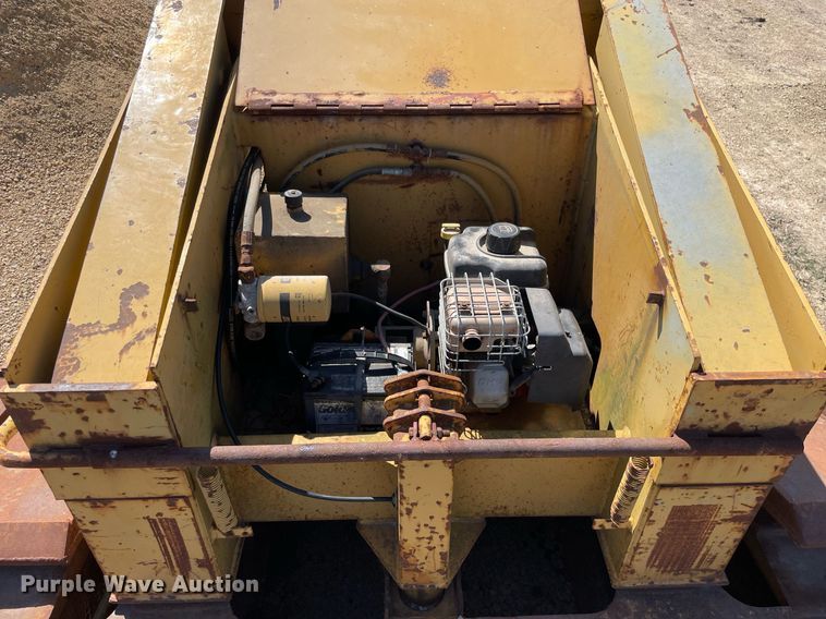 image for item LJ9610 1997 Load King  lowboy equipment trailer