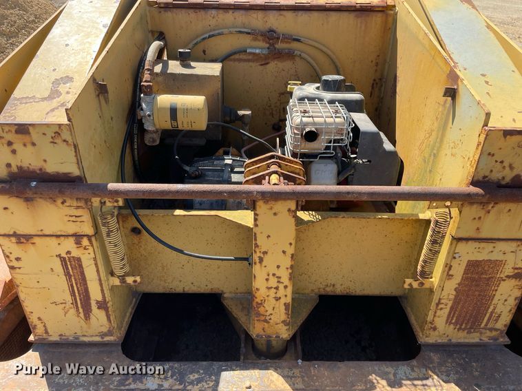 image for item LJ9610 1997 Load King  lowboy equipment trailer