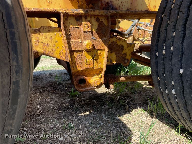 image for item LJ9610 1997 Load King  lowboy equipment trailer