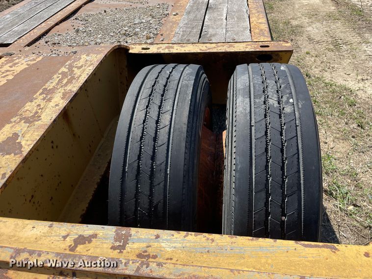 image for item LJ9610 1997 Load King  lowboy equipment trailer