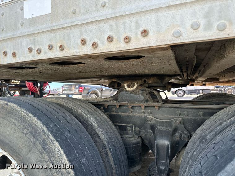 image for item LN9439 1999 Great Dane dry van trailer