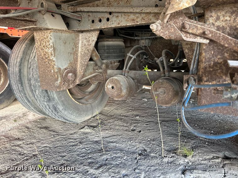 image for item LN9439 1999 Great Dane dry van trailer