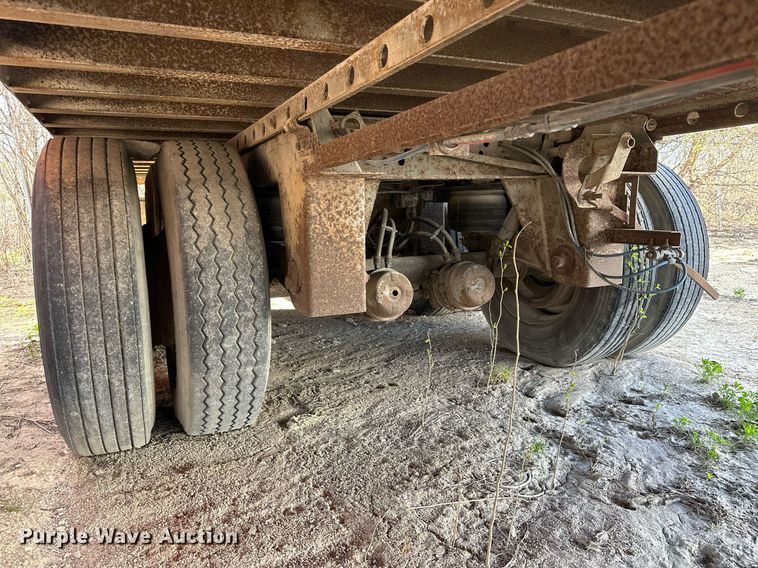 image for item LN9439 1999 Great Dane dry van trailer