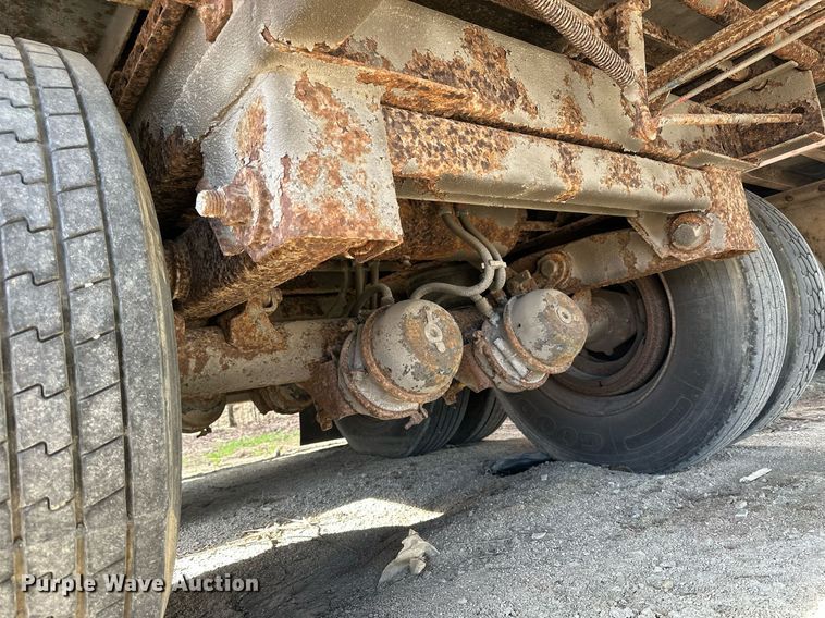 image for item LN9440 1996 Wabash  dry van trailer