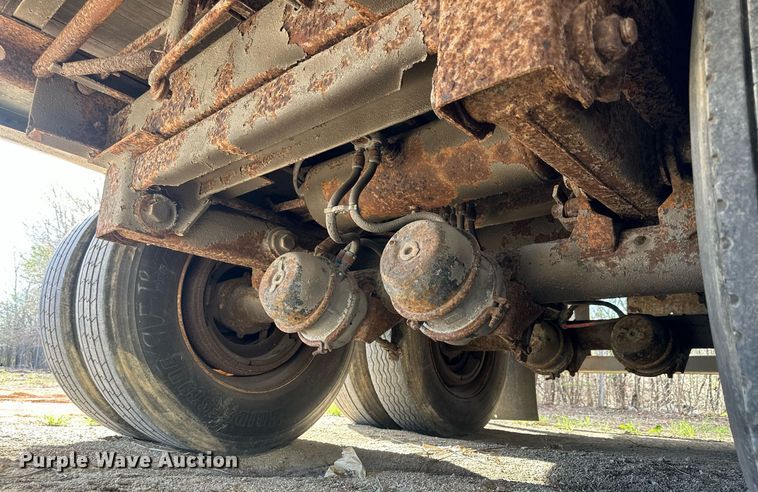 image for item LN9440 1996 Wabash  dry van trailer