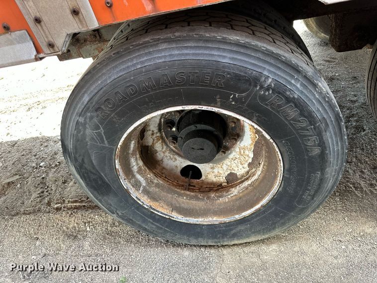 image for item LN9440 1996 Wabash  dry van trailer