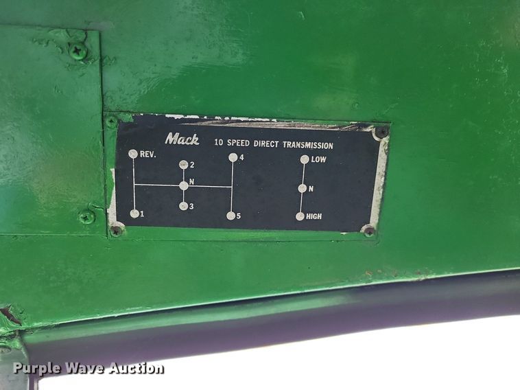 image for item LR9215 1965 Mack B67  truck cab and chassis