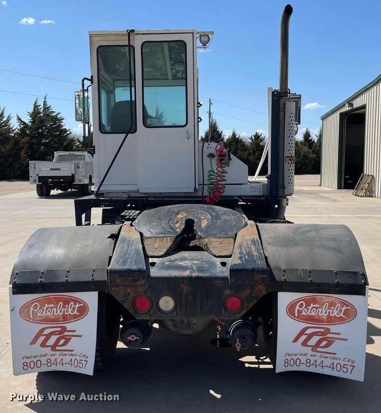 image for item LT9599 2007 Kalmar 4x2  yard truck