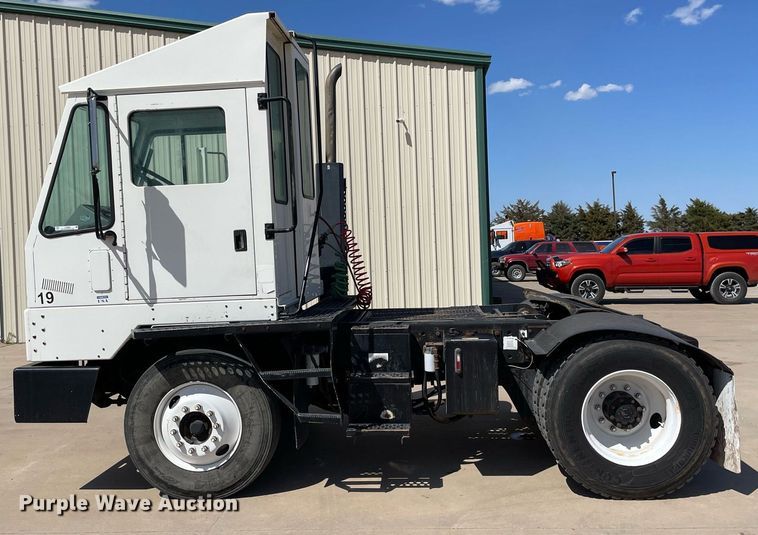 image for item LT9599 2007 Kalmar 4x2  yard truck