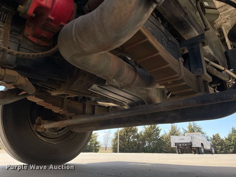 image for item LT9599 2007 Kalmar 4x2  yard truck