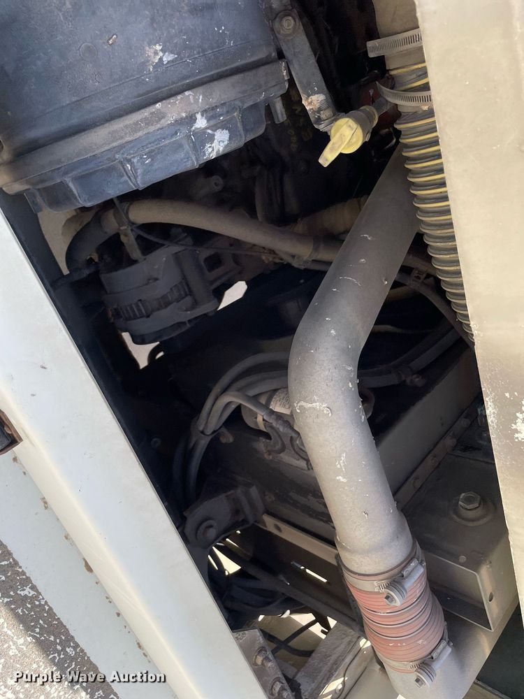 image for item LT9599 2007 Kalmar 4x2  yard truck