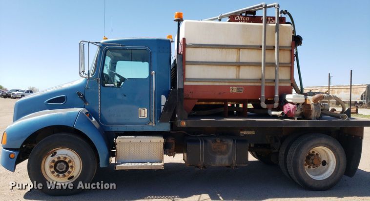 image for item LT9693 1995 Kenworth T300  flatbed truck with fluid mixing system