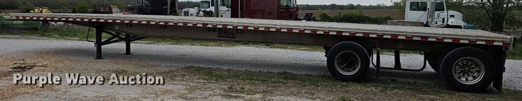 image for item MB9993 2007 Chaparral  flatbed trailer