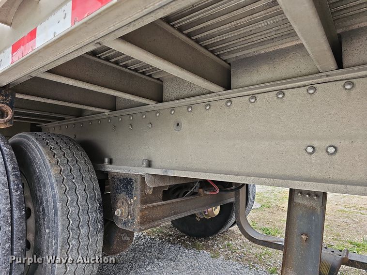 image for item MB9993 2007 Chaparral  flatbed trailer