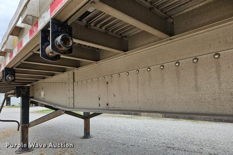 image for item MB9993 2007 Chaparral  flatbed trailer