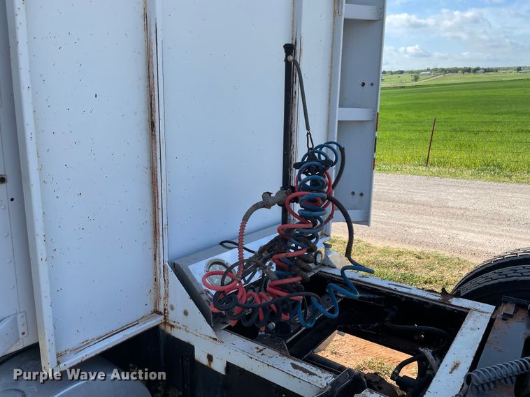 image for item MM9492 1981 Kenworth W900  semi truck