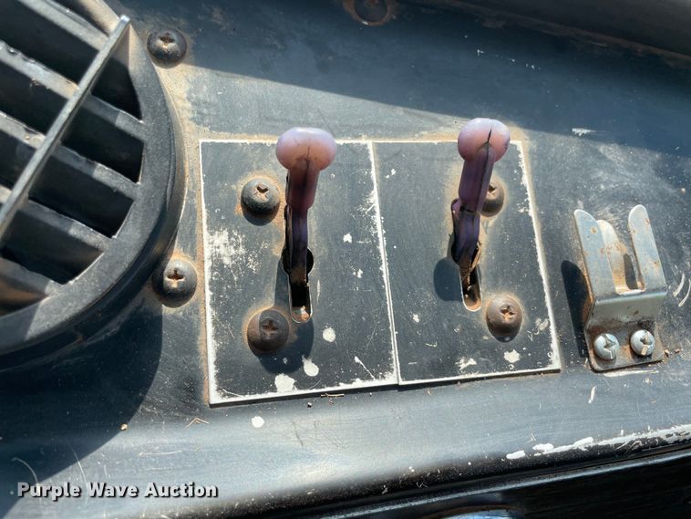 image for item MM9492 1981 Kenworth W900  semi truck