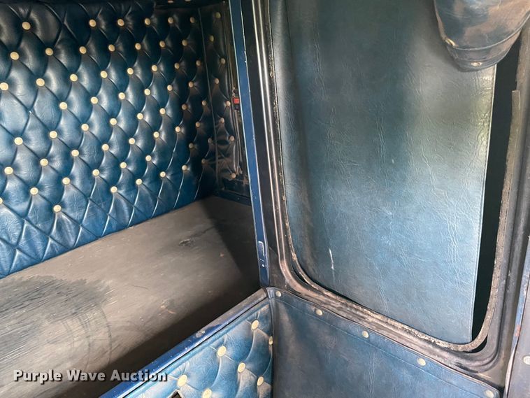 image for item MM9492 1981 Kenworth W900  semi truck