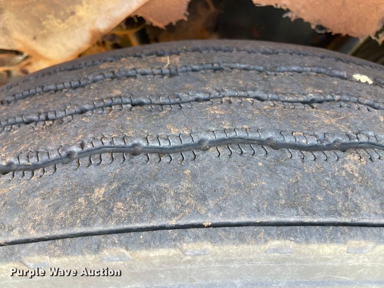 image for item MM9492 1981 Kenworth W900  semi truck