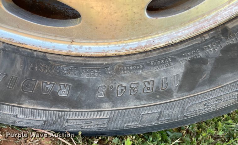 image for item MM9492 1981 Kenworth W900  semi truck