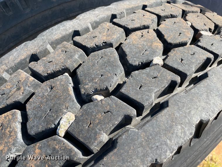 image for item MM9492 1981 Kenworth W900  semi truck