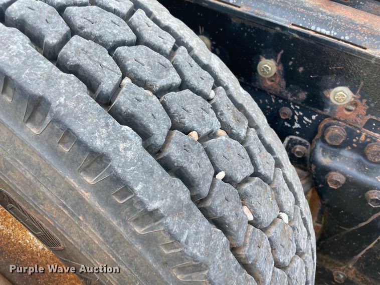 image for item MM9492 1981 Kenworth W900  semi truck