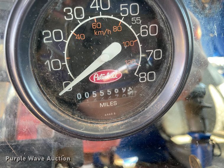 image for item MM9493 1982 Peterbilt 359  semi truck