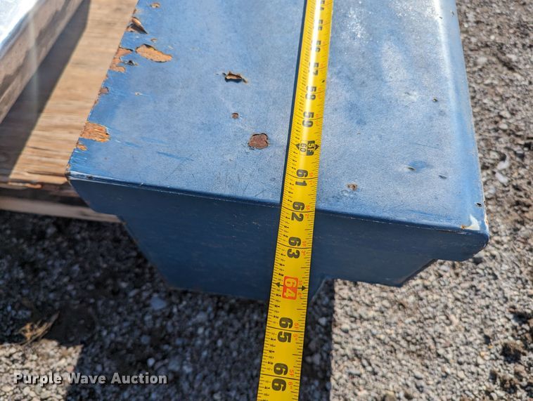 image for item MN9875 Truck parts