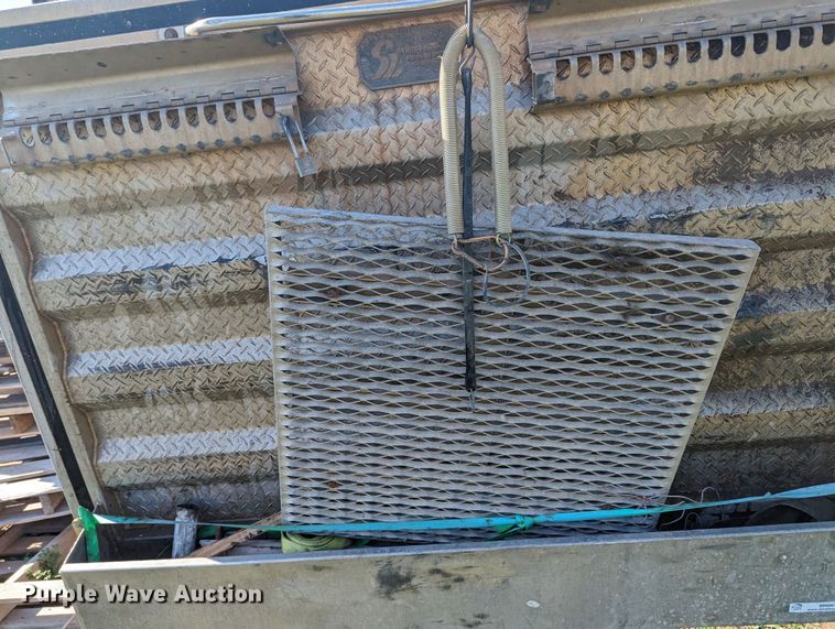 image for item MN9876 Sturdy Lite  headache rack