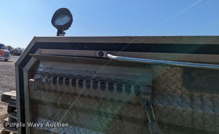 image for item MN9876 Sturdy Lite  headache rack