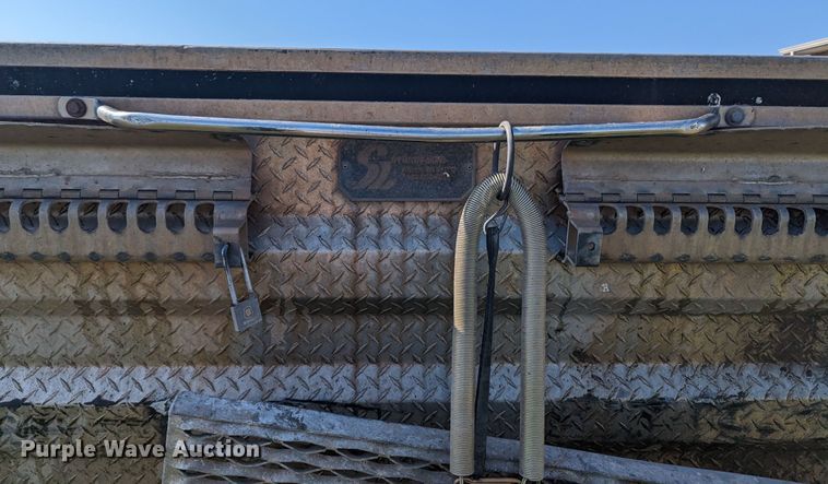 image for item MN9876 Sturdy Lite  headache rack