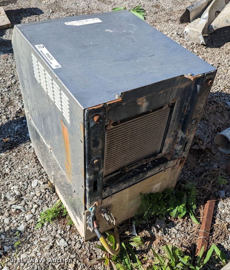 image for item MN9878 APU