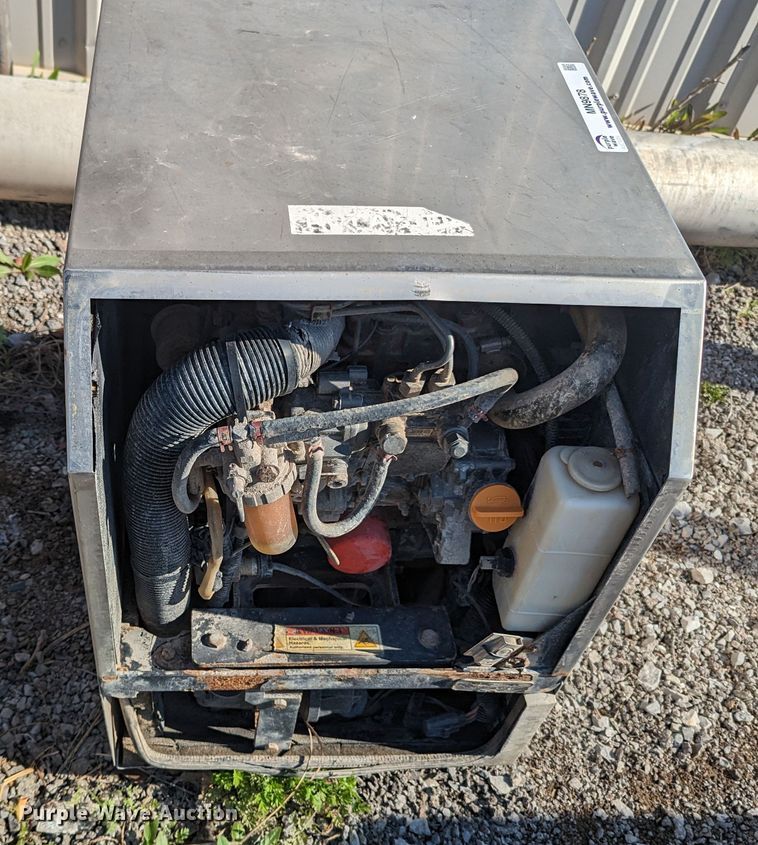 image for item MN9878 APU