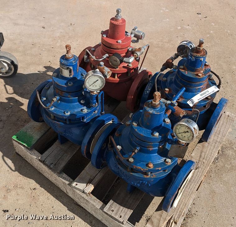 image for item MN9879 (4) gas valves