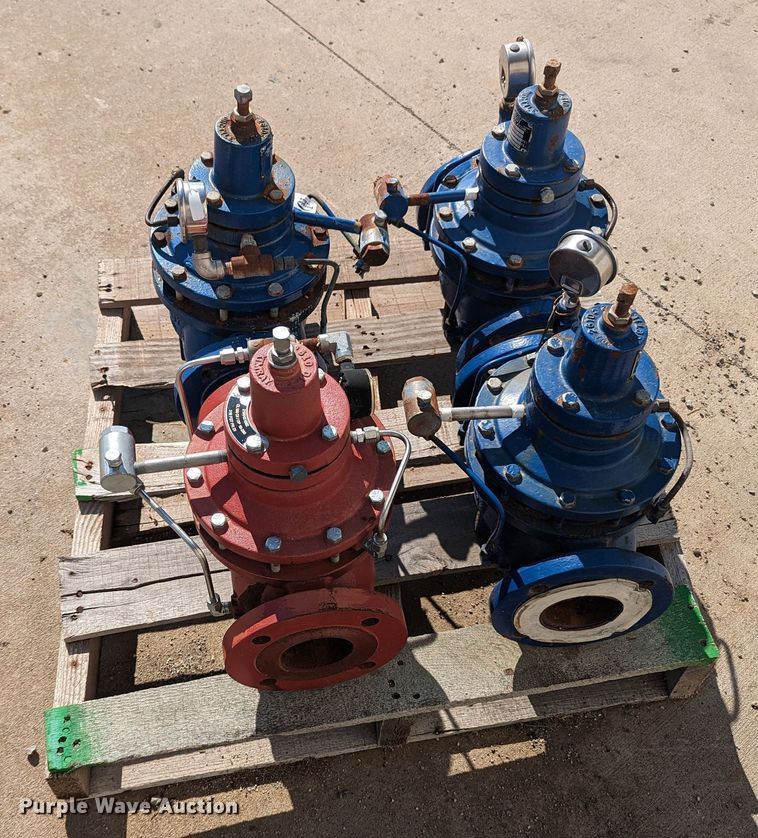 image for item MN9879 (4) gas valves