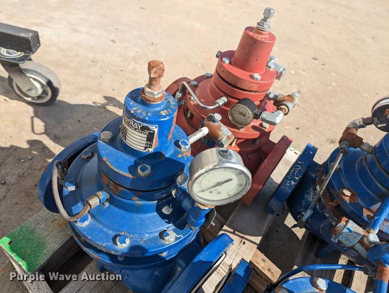 image for item MN9879 (4) gas valves