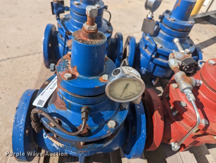 image for item MN9879 (4) gas valves