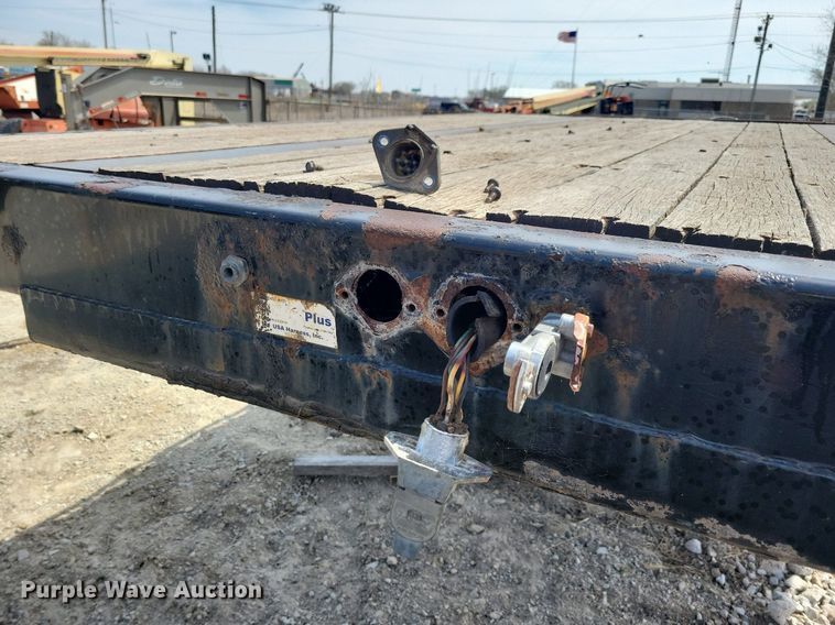 image for item MO9658 2006 Aztec  drop deck equipment trailer