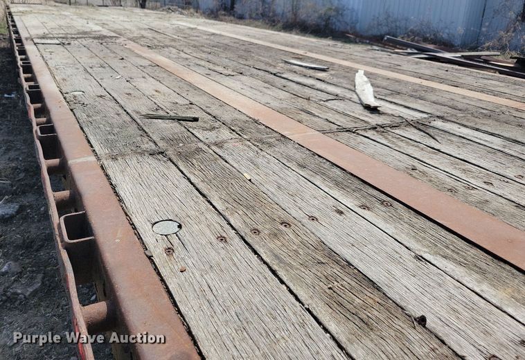 image for item MO9658 2006 Aztec  drop deck equipment trailer