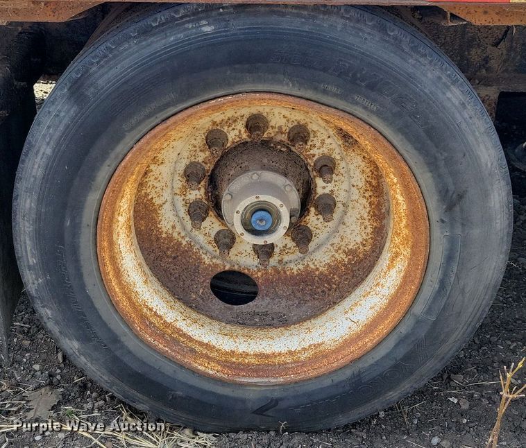 image for item MO9658 2006 Aztec  drop deck equipment trailer