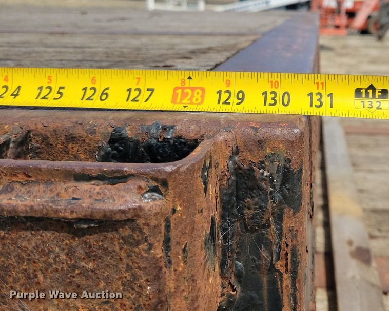 image for item MO9658 2006 Aztec  drop deck equipment trailer