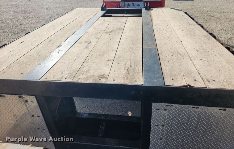 image for item MW9715 2007 XL Specialized Trailers XL 80 MFG  lowboy equipment trailer
