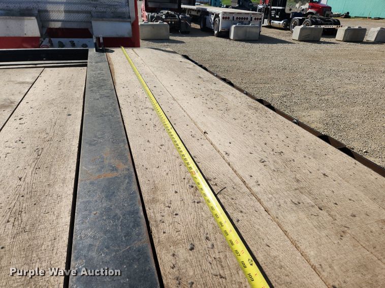 image for item MW9715 2007 XL Specialized Trailers XL 80 MFG  lowboy equipment trailer