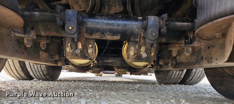 image for item MW9715 2007 XL Specialized Trailers XL 80 MFG  lowboy equipment trailer